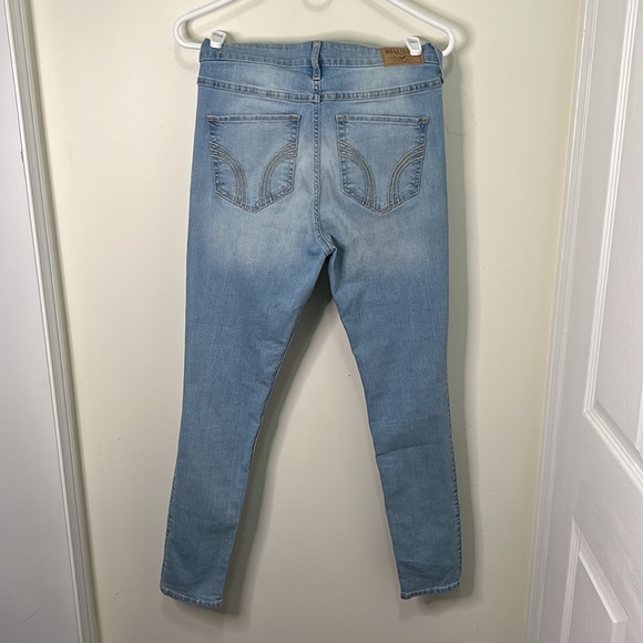 Hollister Super Skinny High Rise Jeans Size 7S - Picture 5 of 9